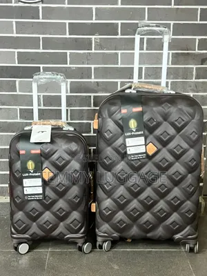Set of 2 Hard Rubber Luggage Boxes