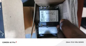 Omron Temperature Controller E5cc-Rx3a5m-000
