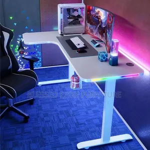 New Design Gaming Table Curve Desk