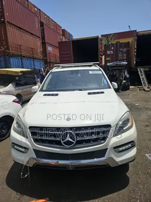 Mercedes-Benz M Class ML 350 4Matic 2012 White