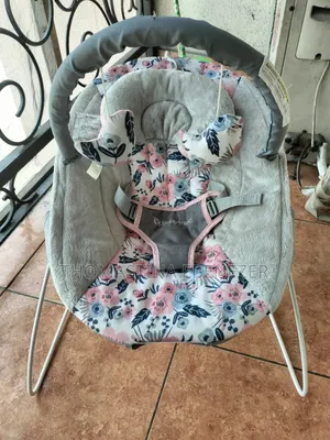 Very Neat Baby Rocker