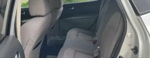 Nissan Rogue SV 2012 Silver