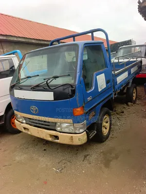 Used Toyota Dyna 150 2rz Petrol Engine 1998 Blue