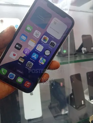 New Apple iPhone 11 64 GB White