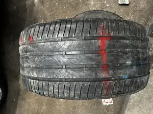 315/40/21 Gle Black Tyre