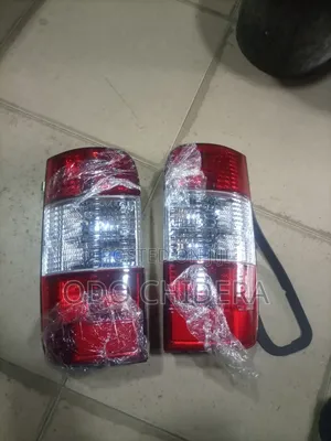 Back Light Hiace 4y