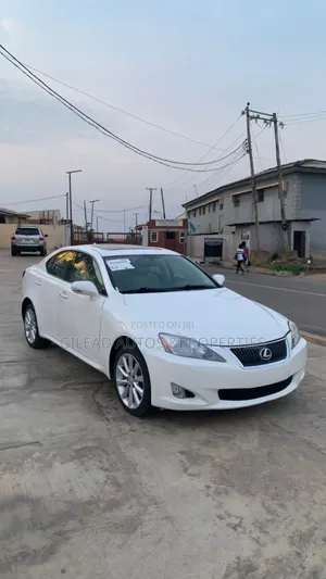 Lexus IS 2010 White