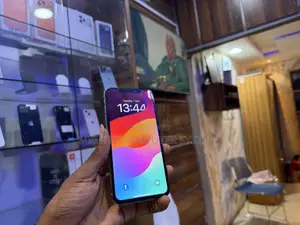 Apple iPhone XS Max 64 GB White
