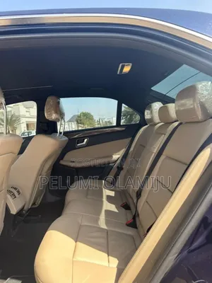 Mercedes-Benz E350 Base 4dr Sedan RWD (3.5L 6cyl 7A) 2012 Blue