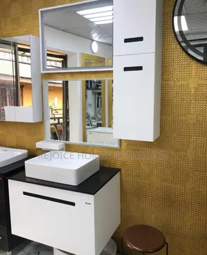 Modern Hanging White Bathroom Vanity Cabinet With Integrated Basin