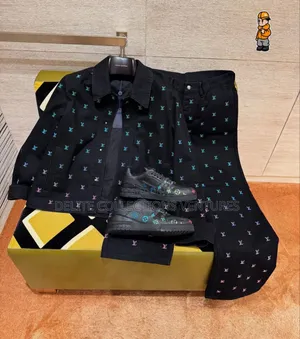 *Louis Vuitton  *