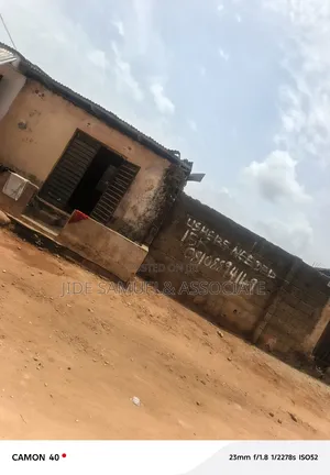 Furnished 2bdrm Bungalow in Ayobo for sale