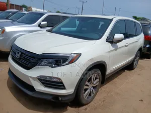 Honda Pilot Touring 4dr SUV (3.5L 6cyl 9A) 2016 White