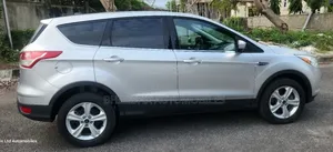 Ford Escape SE 4x4 2016 Silver