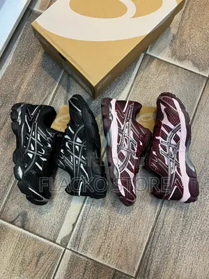 Original Asics Gel Cumulus 16 Sneakers