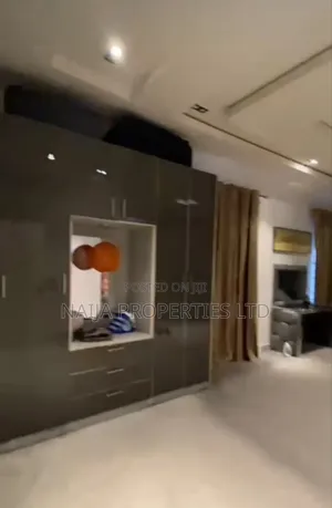 Furnished 4bdrm Duplex in Thomas Estate for rent