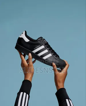 Mono Stripe Court Sneakers