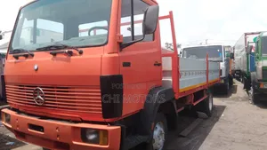 Mercedes 814 Truck Red Colour 18fit