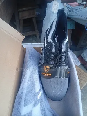 Zoyo Max Safety Boots