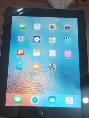 Apple iPad 2 Wi-Fi 16 GB Gray