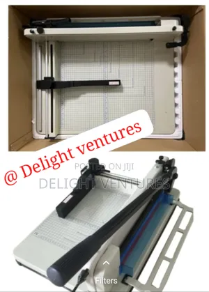 Manual Paper Cutter Machine