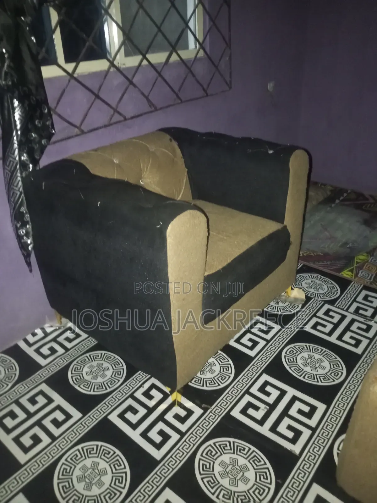 Single Seater Sofa