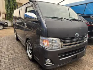 Toyota HiAce 2012 Grey