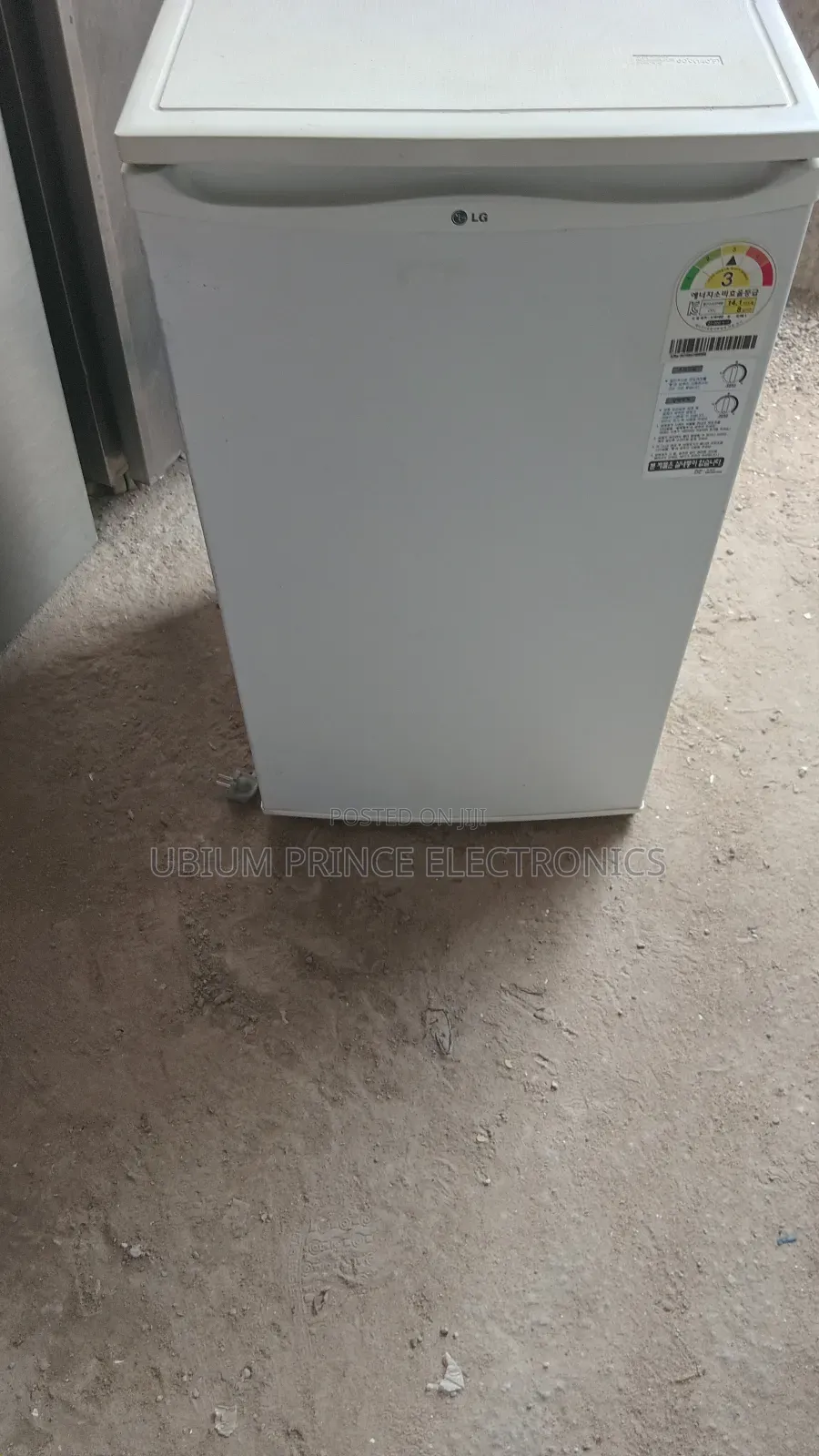 Lg Table Top Fridge