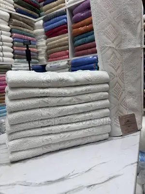 100% Cotton Beautiful Towel 70-140cm
