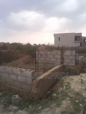 4 BDRM Duplex + a Room Bq on DPC Level for Sale