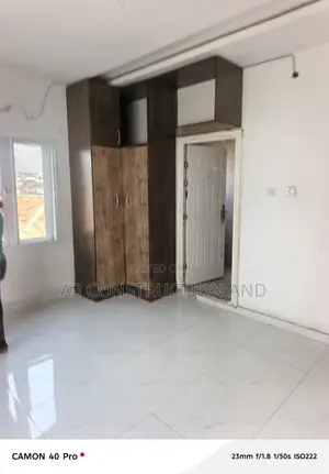 2bdrm Block of Flats in Iya Bovas, Okebadan for rent