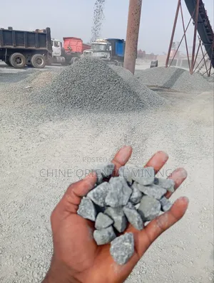Iron Black Chippings and Granite for Construction Purposes