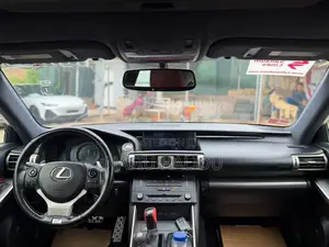 Lexus IS 2015 Gray