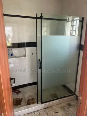 This Is a Tampered Glass CNG Product With Black Accessories.