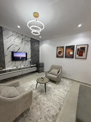 A Chic Cozy One Bedroom in Osapa London