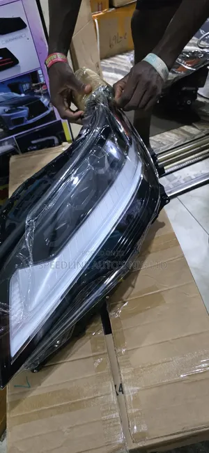Head Lamp Lexus Lx600 2023/2025 4touch