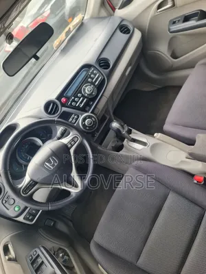 Honda Insight Hybrid 2013 Red