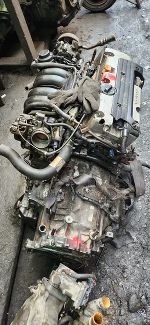 Complete Engine and Gearbox for Honda Cr_v 2003/2005 Model Direct