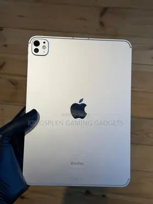 Apple iPad Pro 11 (2024) 1 TB Silver