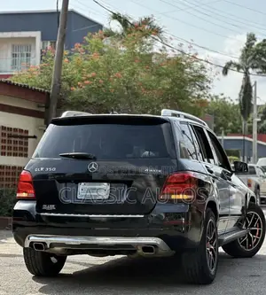 Mercedes-Benz GLK-Class 2010 Black