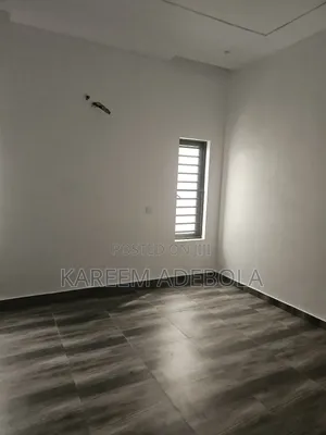 5bdrm Duplex in Kudeti Akora Adeniyi for rent