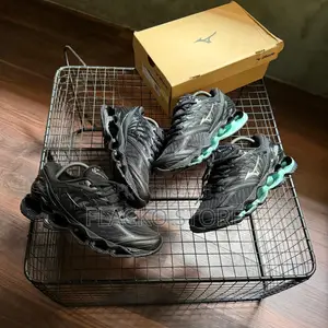 Original Mizuno Wave Prophecy Runners Sneakers
