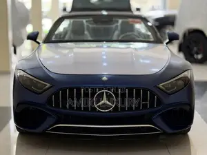 New Mercedes-Benz SL-Class AMG SL 63 AWD 2025 Blue