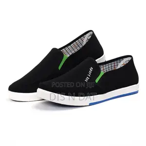 Unisex Rubber Sole Sneakers - Black