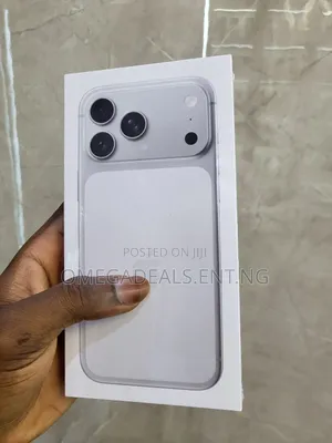 New Apple iPhone 17 Pro Max 256 GB White