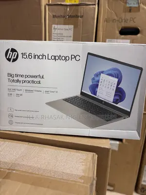 New Laptop HP 15 8GB Intel Core i3 SSD 256GB