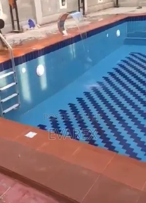 Complete Average Swimming Pool