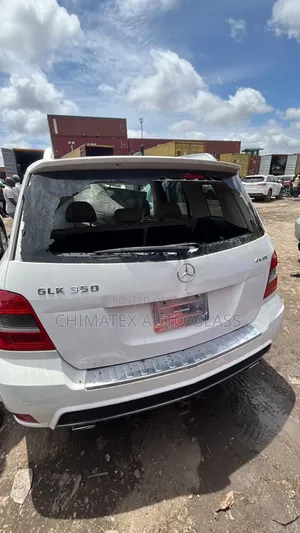 Glk350 Back Windscreen Glass Available