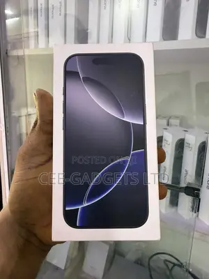New Apple iPhone 16 Pro 128 GB Black