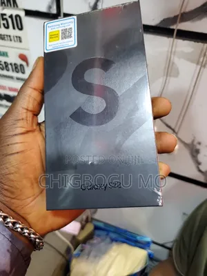 New Samsung Galaxy S22 5G 128 GB